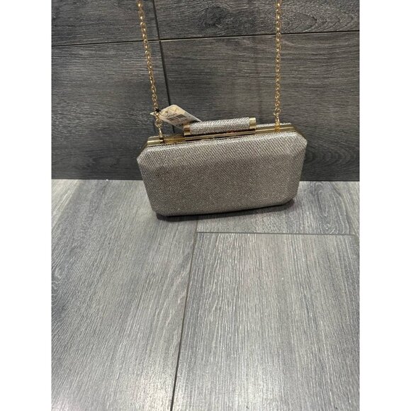 INC International Concepts Lindsayy XX metallic clutch evening bag  B000370 - Picture 5 of 7